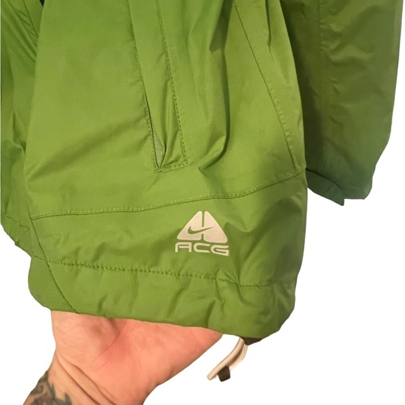 Nike ACG 3 Fit Storm green outer layer hooded jacket - Picture 5 of 9